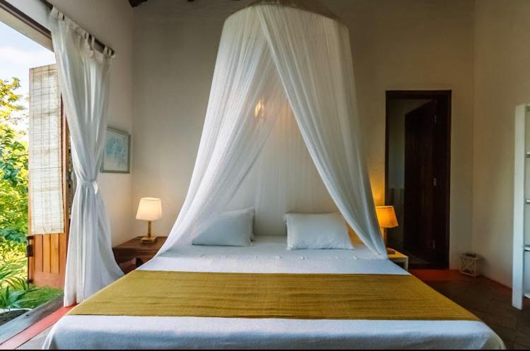 Bed and Breakfast Espelho Bahia Blue House Praia do Espelho Esterno foto